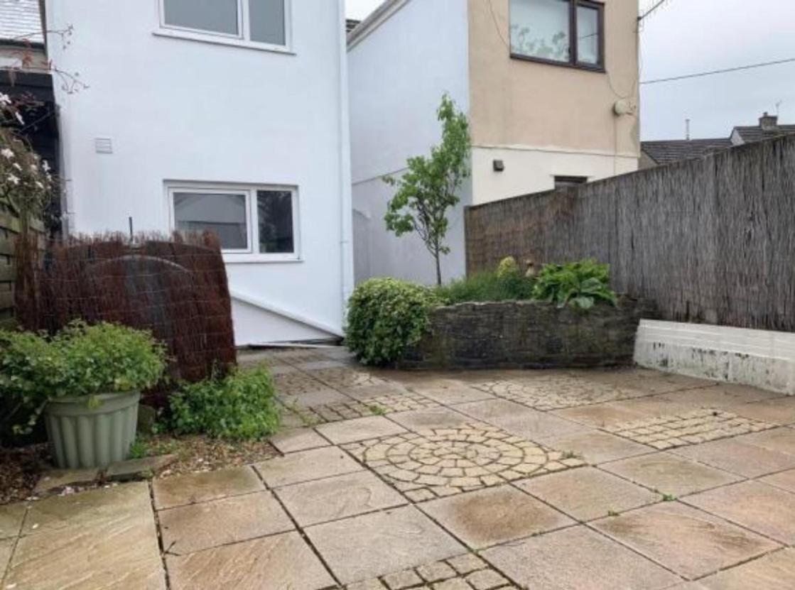 Starbuck Cottage Rudry Exterior foto